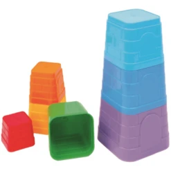 Bino Piramide Uit Zandvormen
