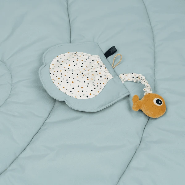 Done By Deer ™ Speelboog Met Kruipdeken Zee Friends - Blauw - Image 2